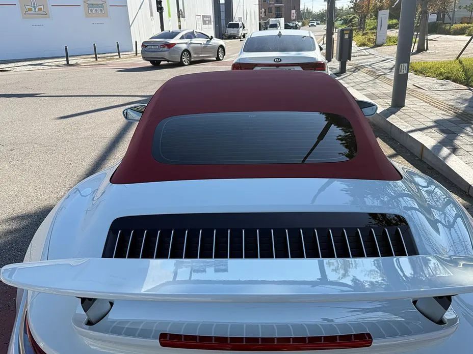 Porsche 911 2021 из KR, фото 8