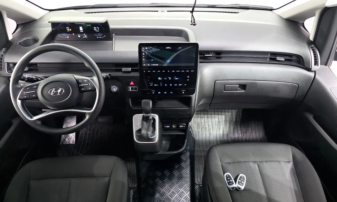 Hyundai Staria — фото 8