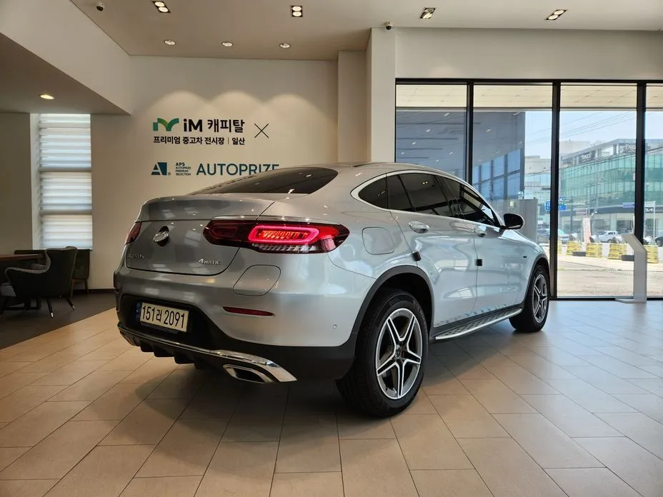 Mercedes-Benz GLC-Class 2021 из KR, фото 2