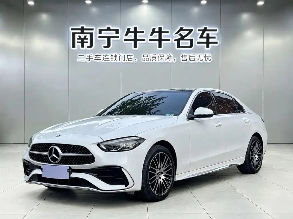 Mercedes-Benz C-Class — фото 1
