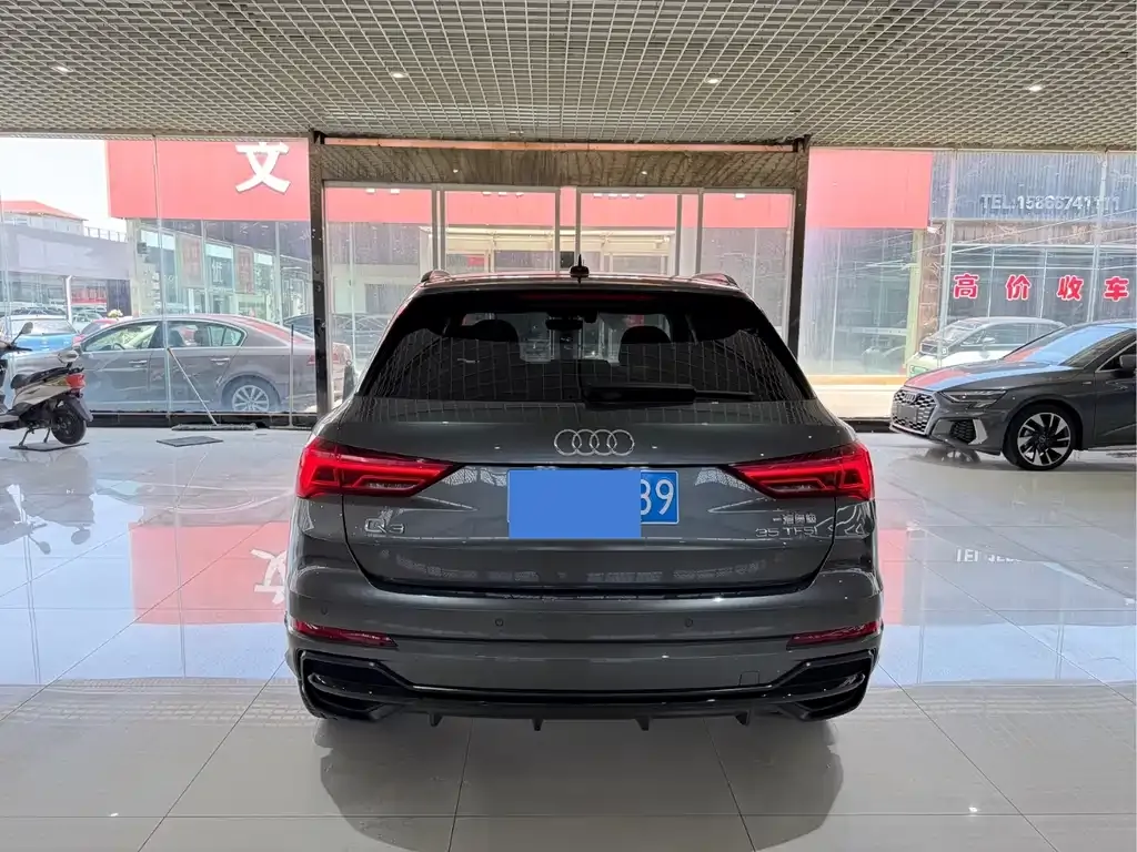 Audi Q3 — фото 5