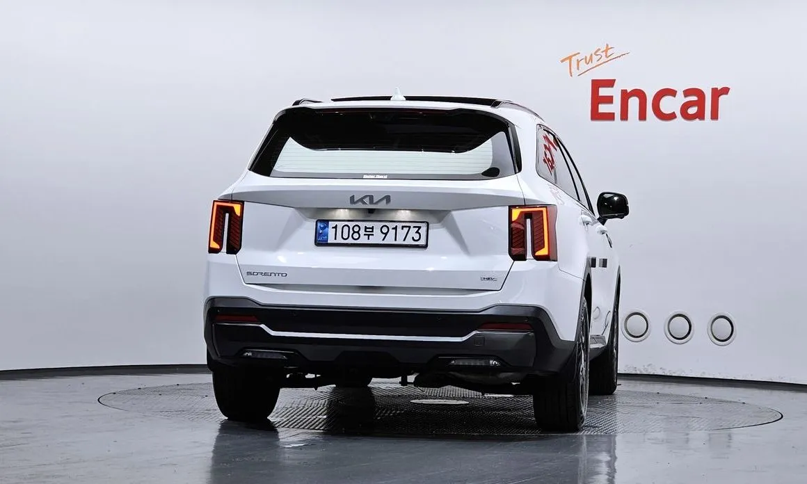 Kia Sorento — фото 6