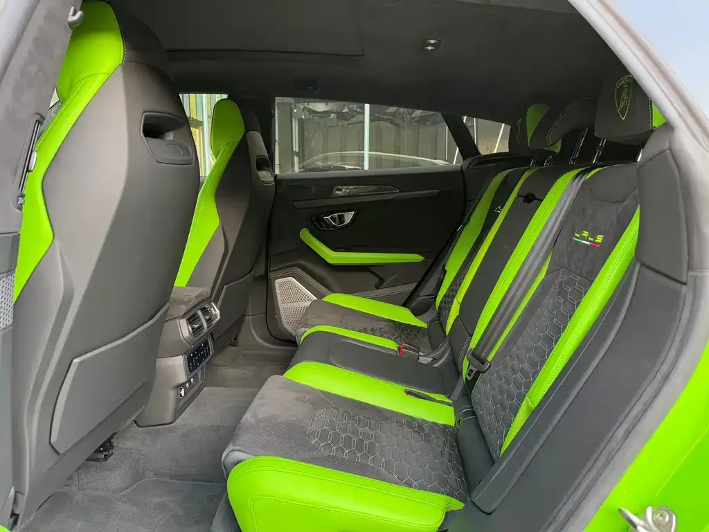 Lamborghini Urus — фото 4