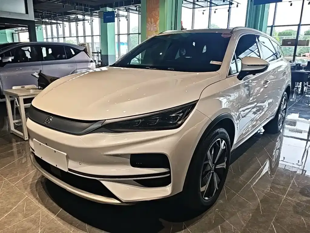 BYD Tang New Energy — фото 1