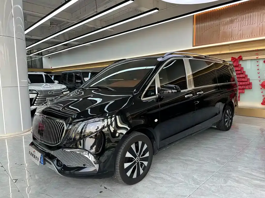Mercedes-Benz Vito — фото 1