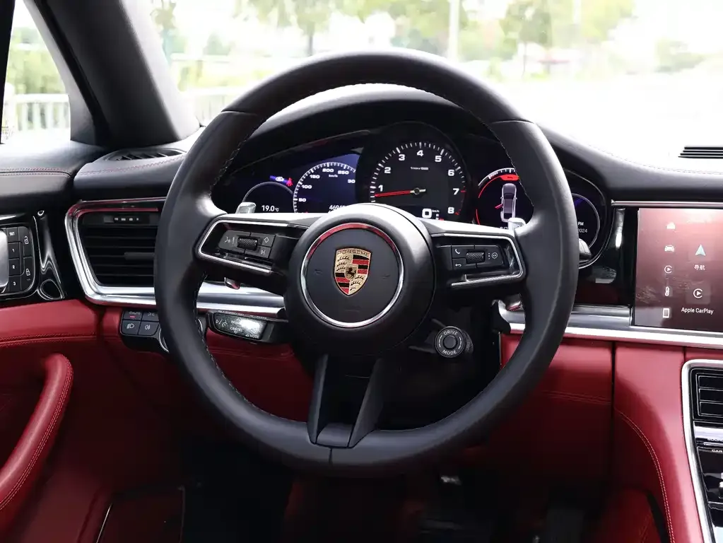 Porsche Panamera — фото 4