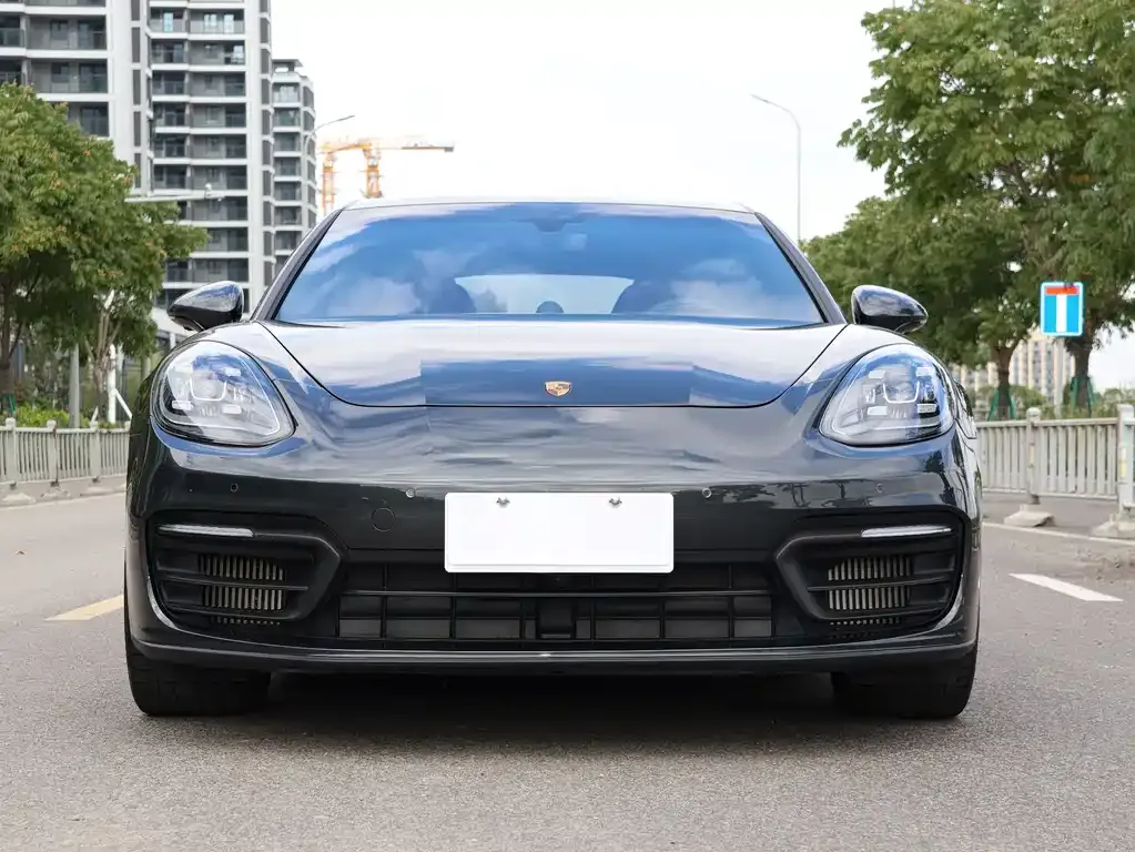 Porsche Panamera — фото 9