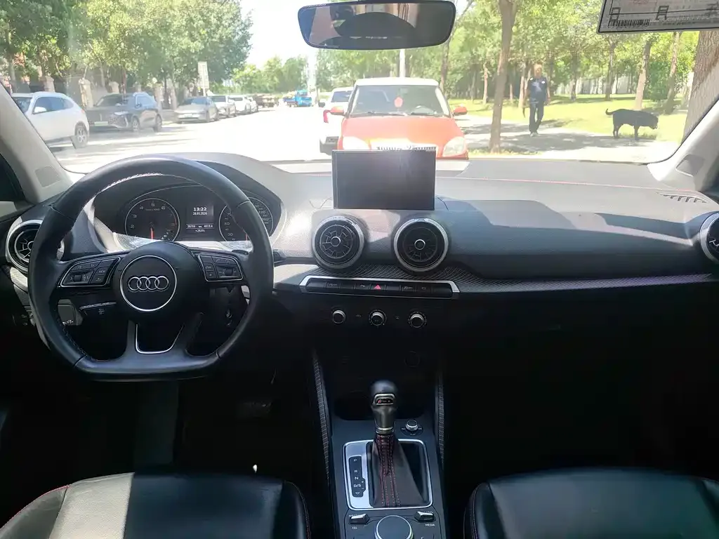 Audi Q2L 2022 из CN, фото 5