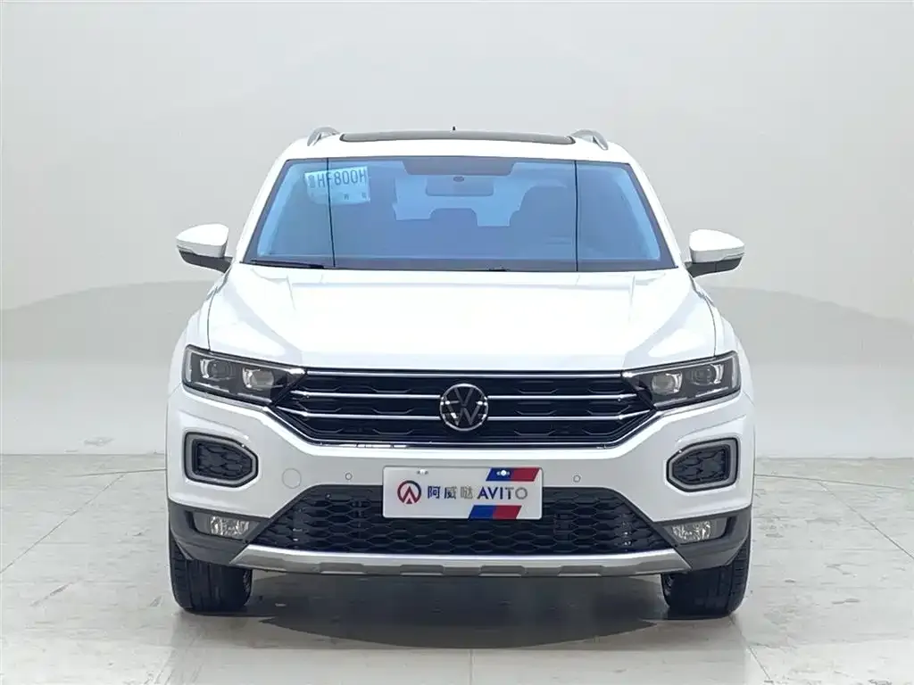 Volkswagen T-Roc — фото 3