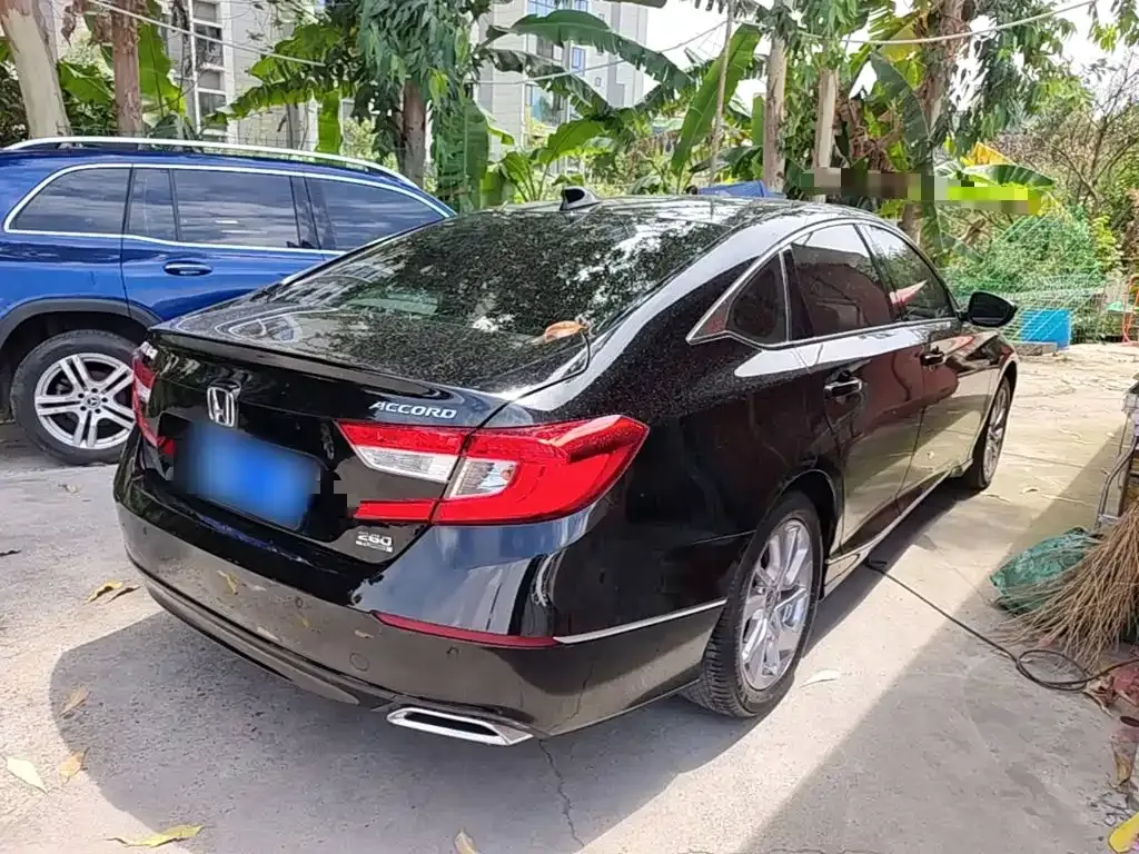 Honda Accord — фото 2