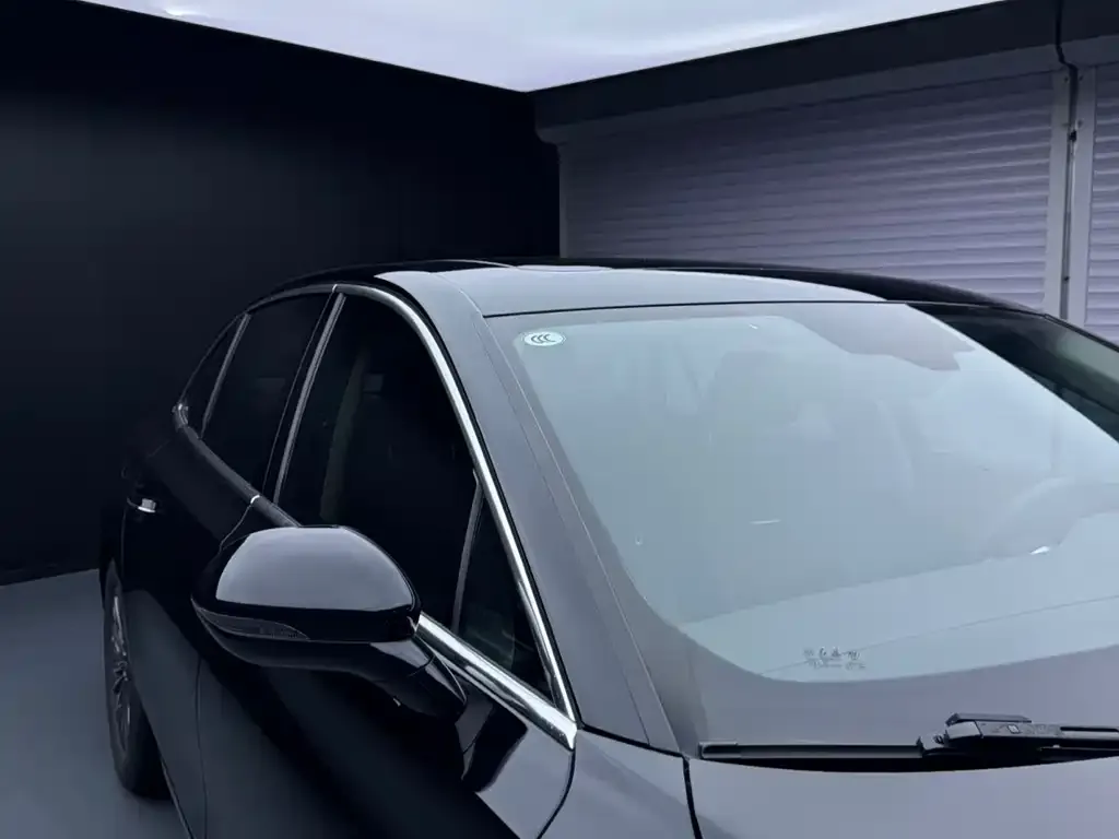 Hongqi H5 2024 из CN, фото 2