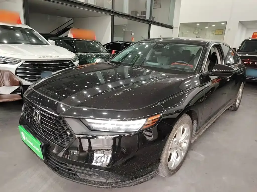 Honda Accord — фото 6