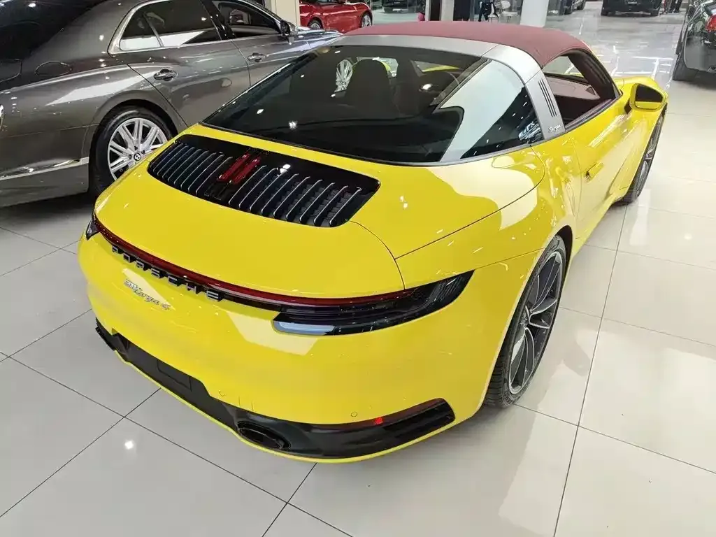 Porsche 911 2022 из CN, фото 4
