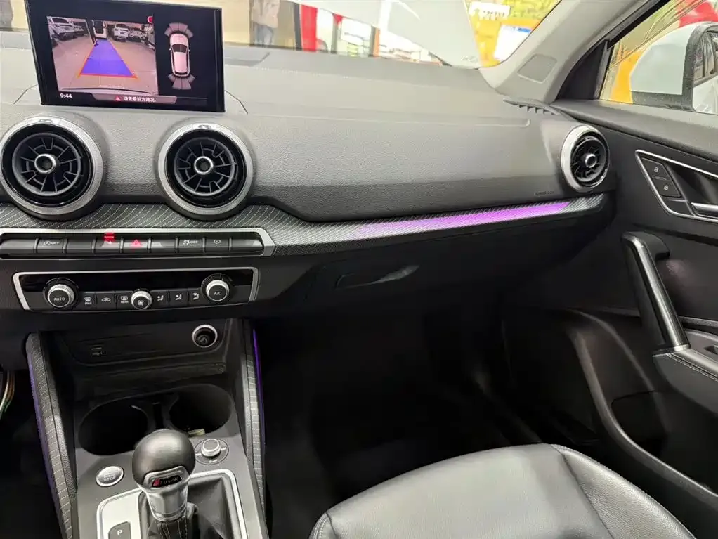 Audi Q2L 2022 из CN, фото 8
