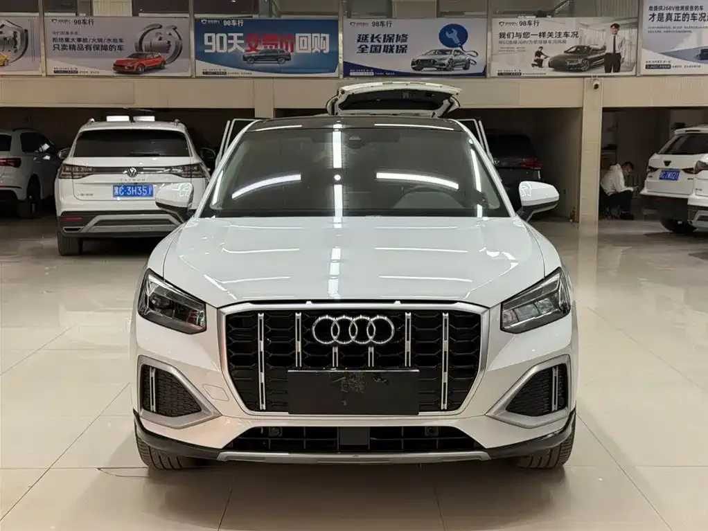 Audi Q2L 2022 из CN, фото 4