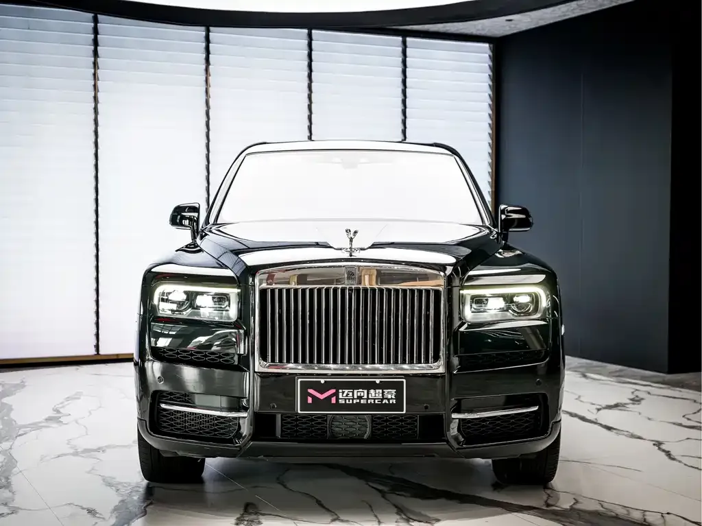 Rolls-Royce Cullinan — фото 9