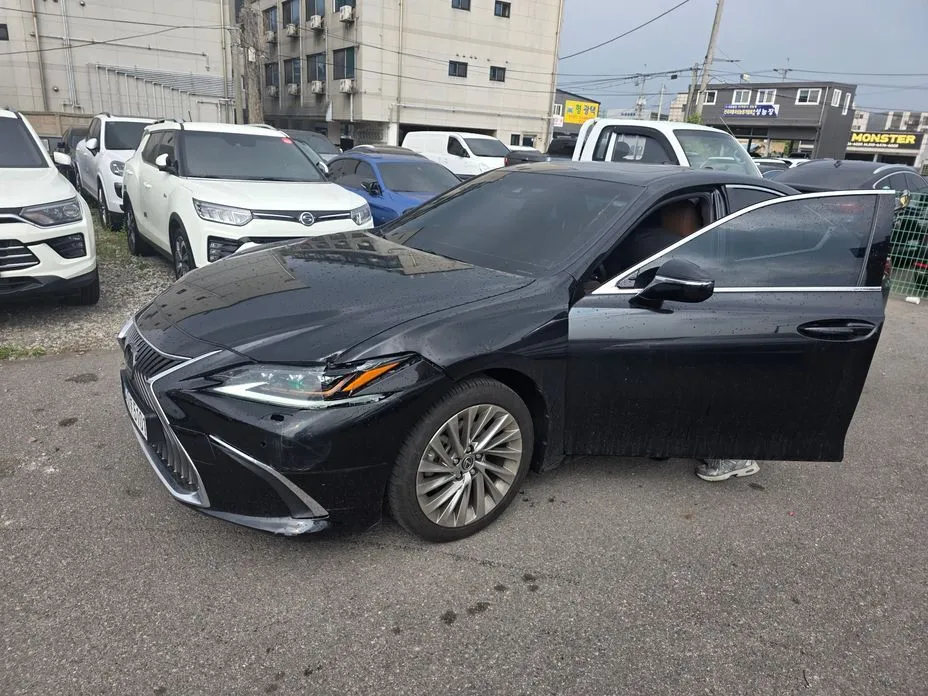 Lexus ES 2021 из KR, фото 2