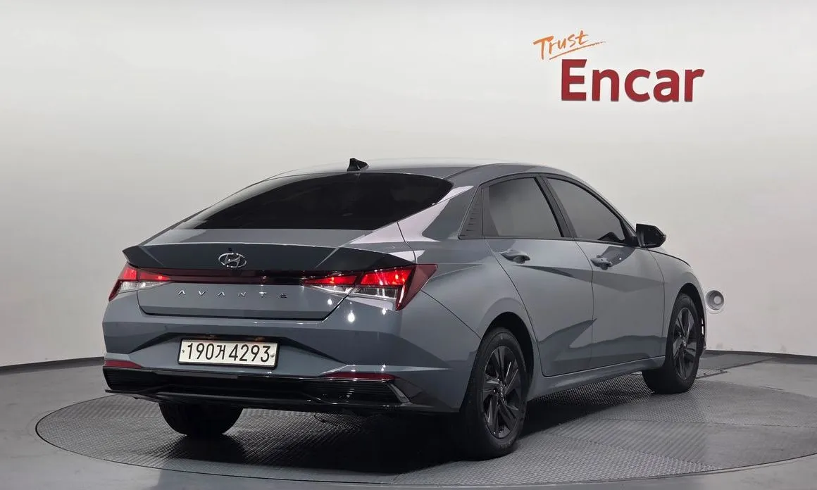 Hyundai AVANTE 2021 из KR, фото 2