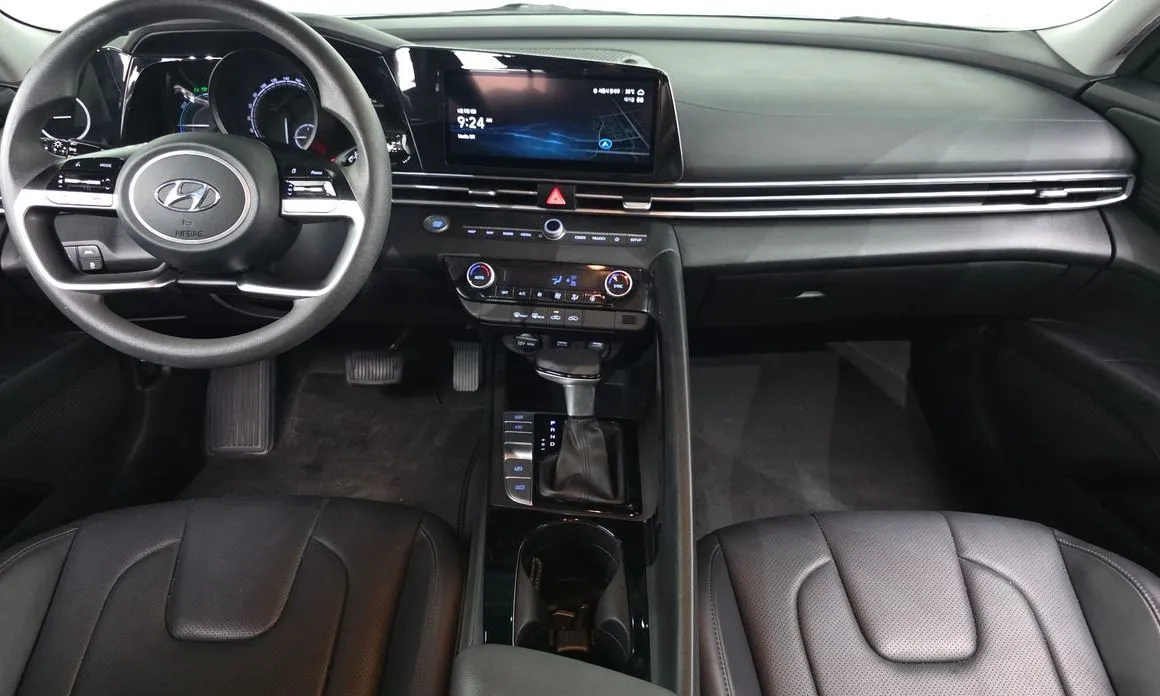 Hyundai AVANTE 2021 из KR, фото 5