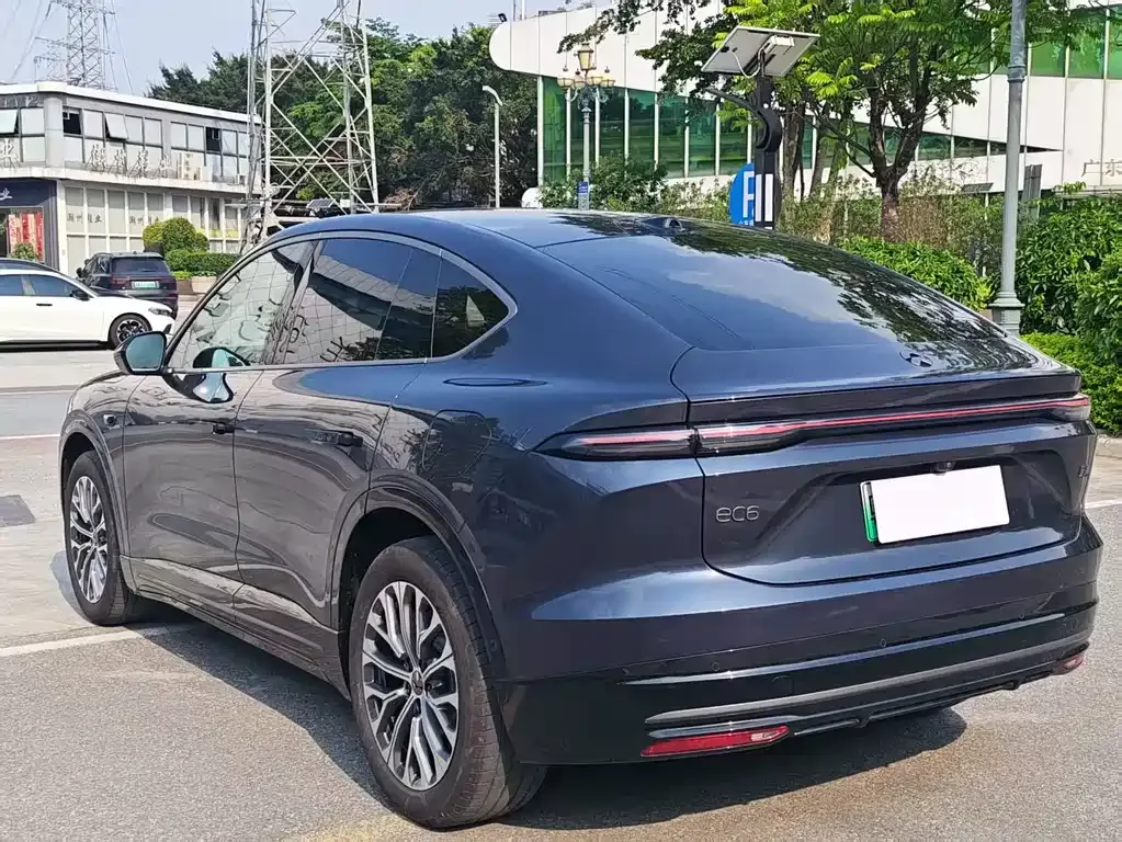 NIO EC6 — фото 10