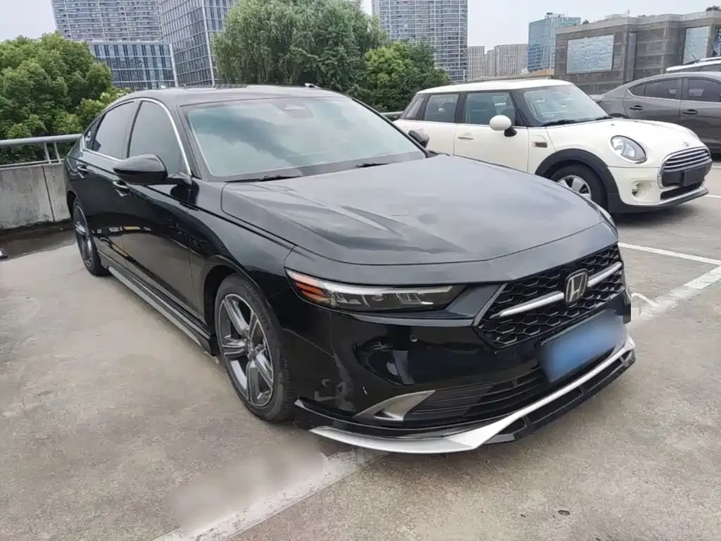 Honda Accord — фото 3