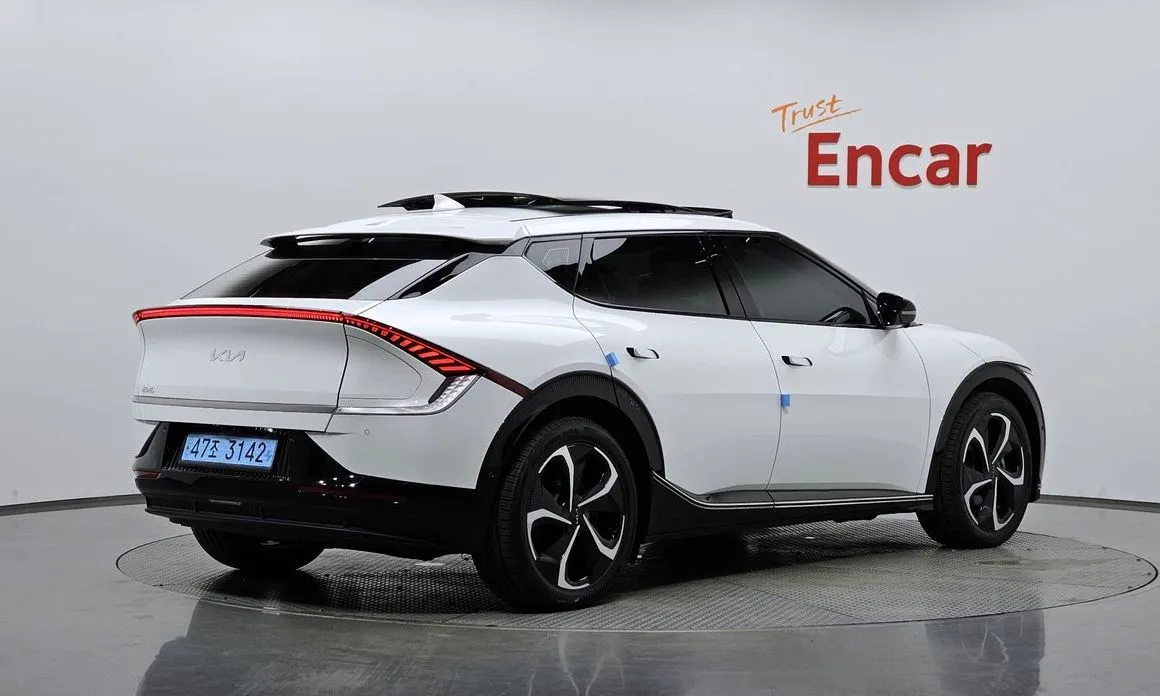 Kia EV6 2023 из KR, фото 7