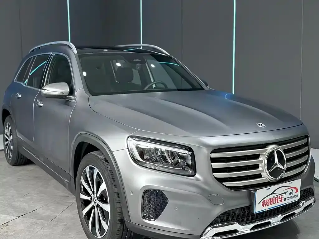 Mercedes-Benz GLB — фото 6