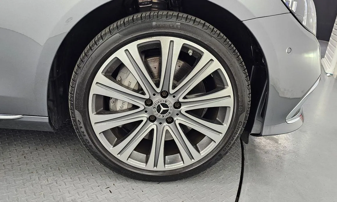Mercedes-Benz E-Class 2022 из KR, фото 4