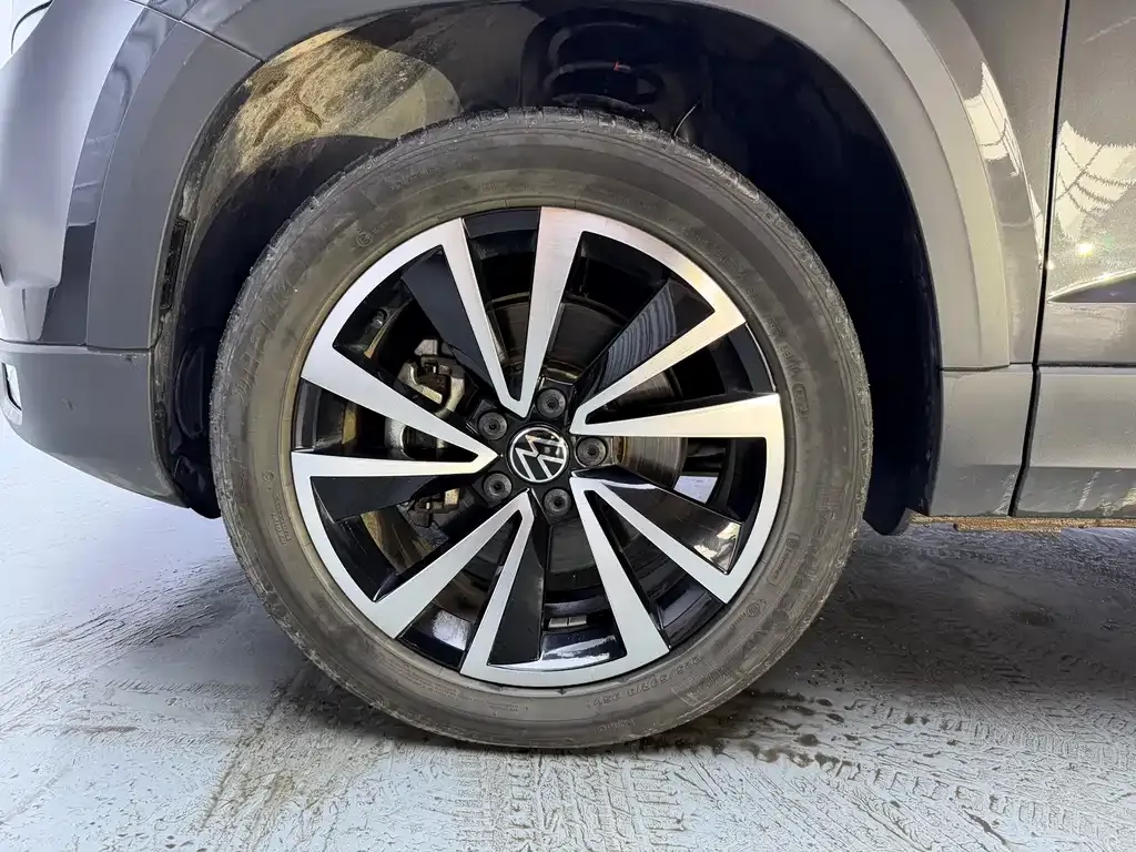 Volkswagen Tharu — фото 3