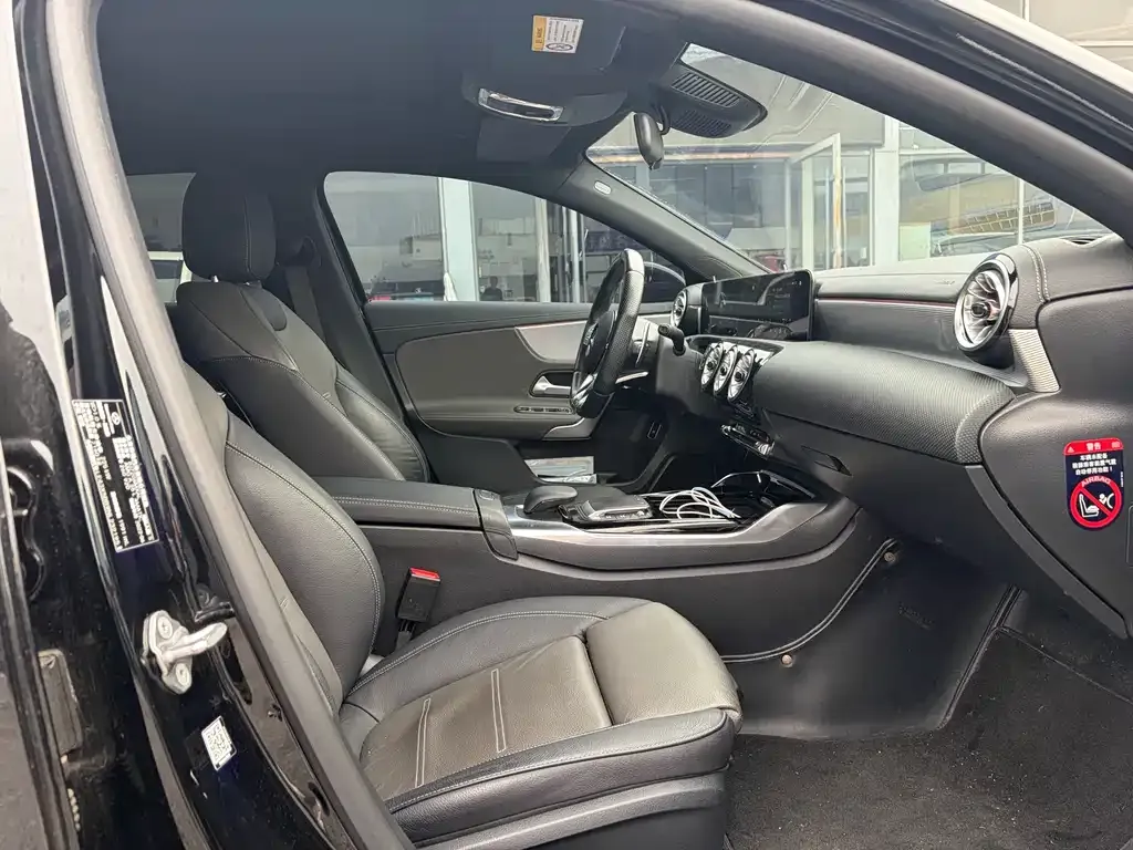 Mercedes-Benz A-Class AMG — фото 3
