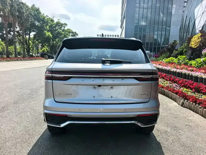 Geely Xingyue L — фото 2