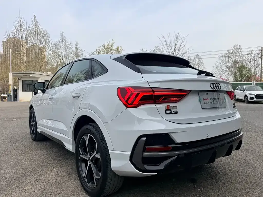 Audi Q3 Sportback — фото 4