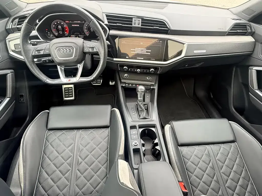 Audi Q3 Sportback — фото 5