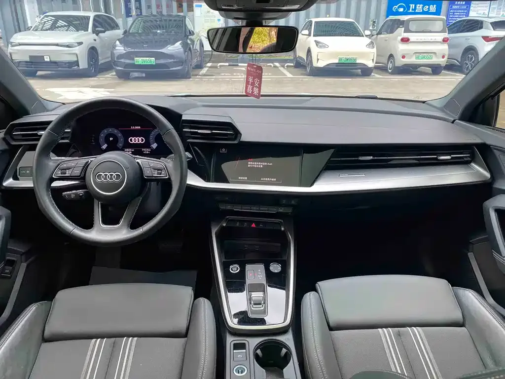 Audi A3 2024 из CN, фото 7