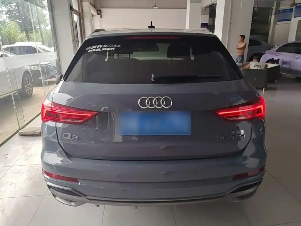 Audi Q3 — фото 5