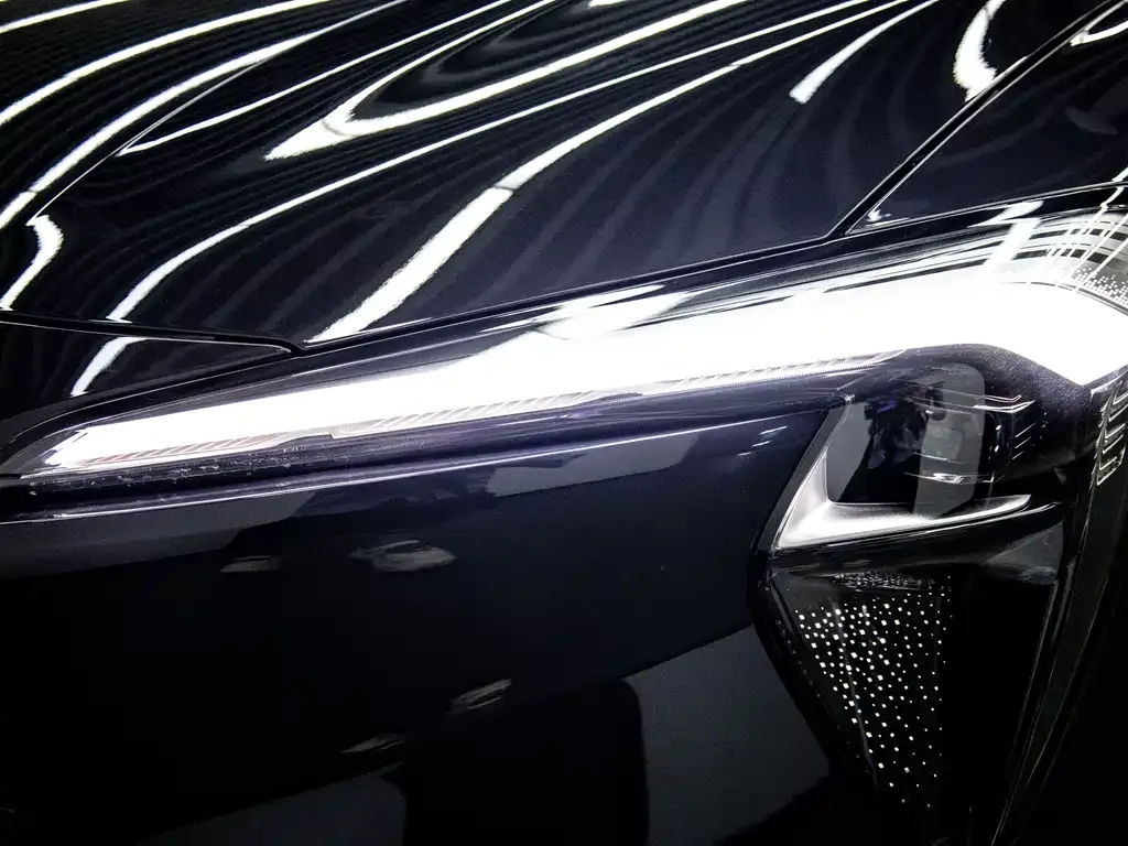 Buick Electra L7 2025 из CN, фото 9