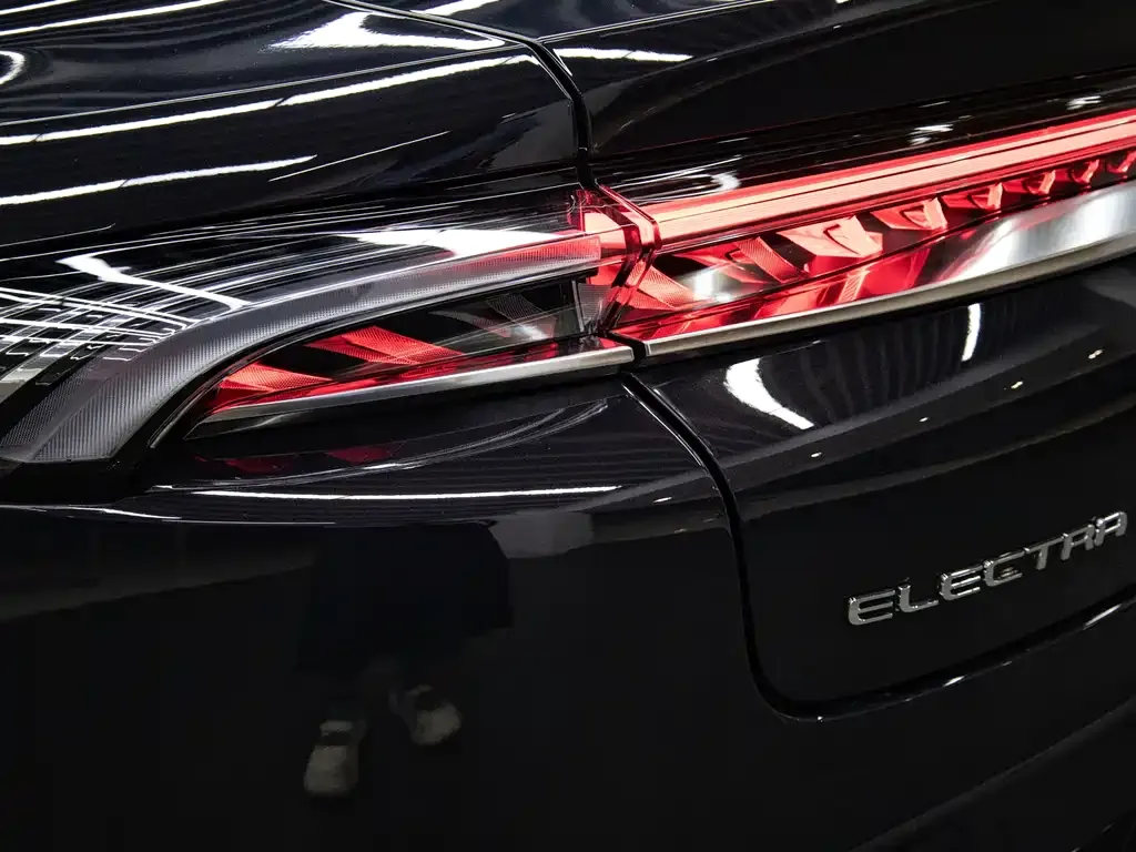 Buick Electra L7 2025 из CN, фото 10