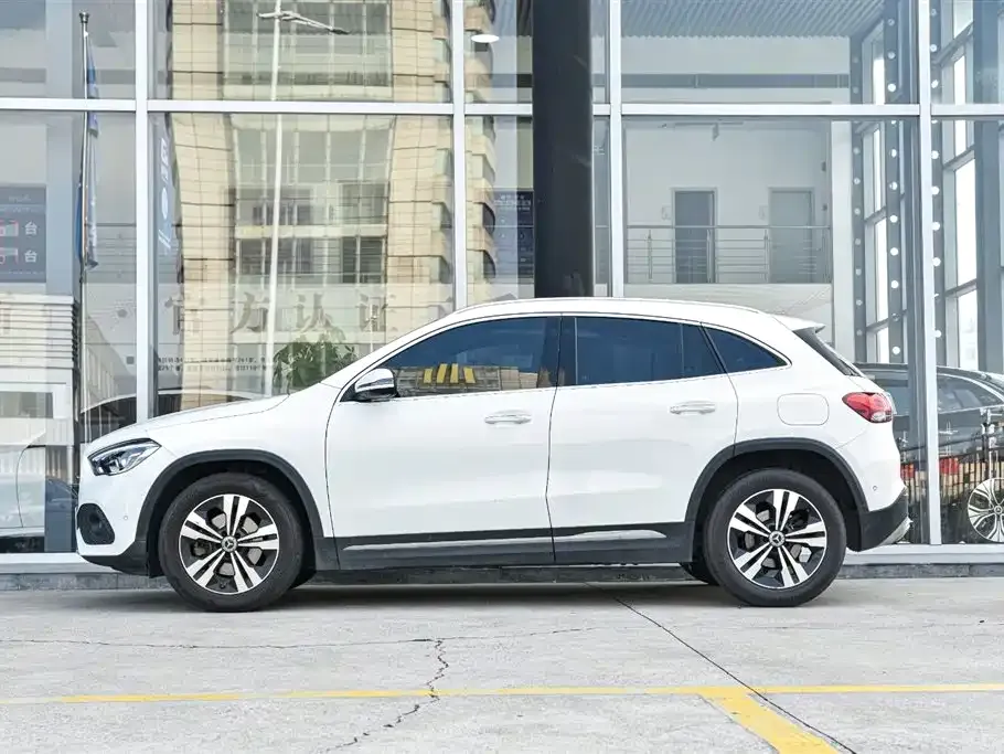 Mercedes-Benz GLA — фото 4