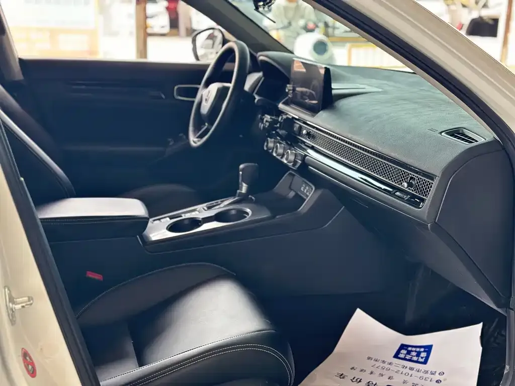 Honda Civic — фото 6