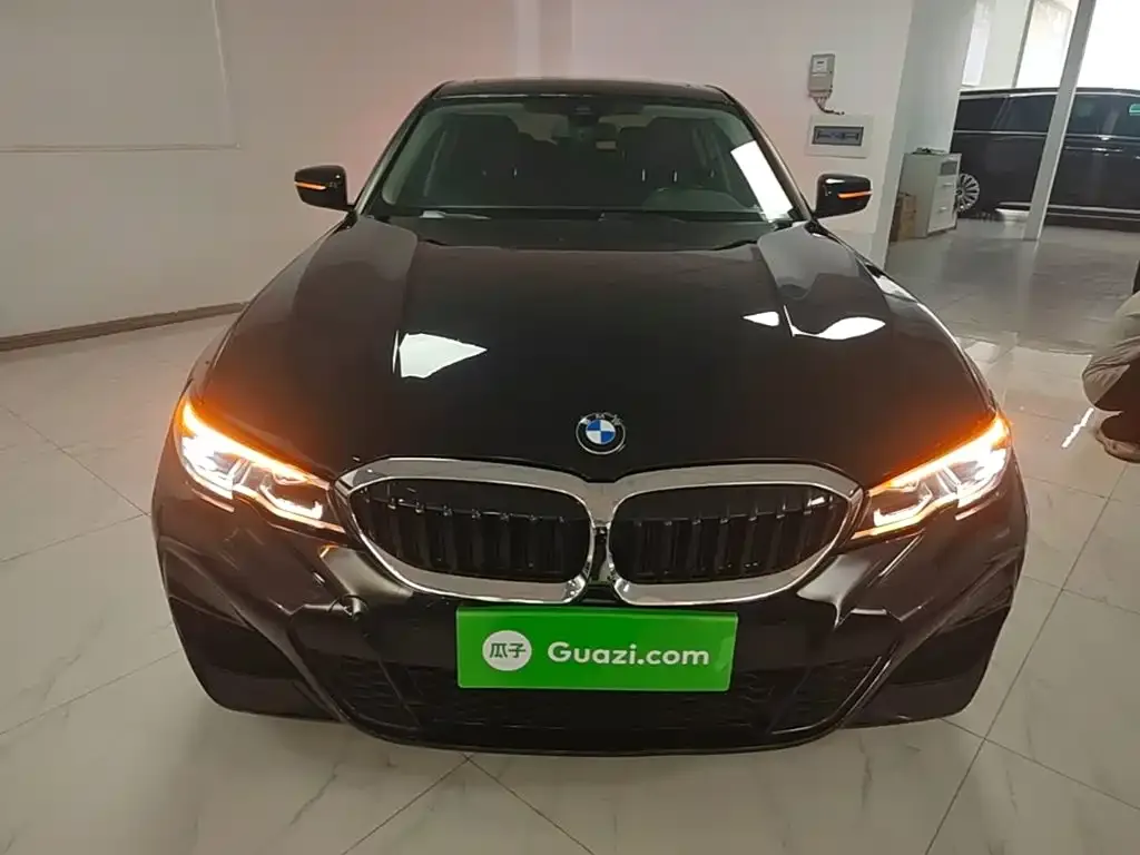 BMW 3 Series — фото 10
