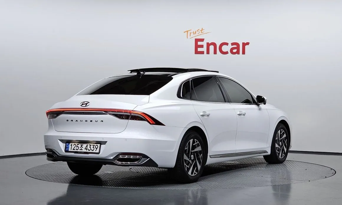 Hyundai Grandeur 2022 из KR, фото 3