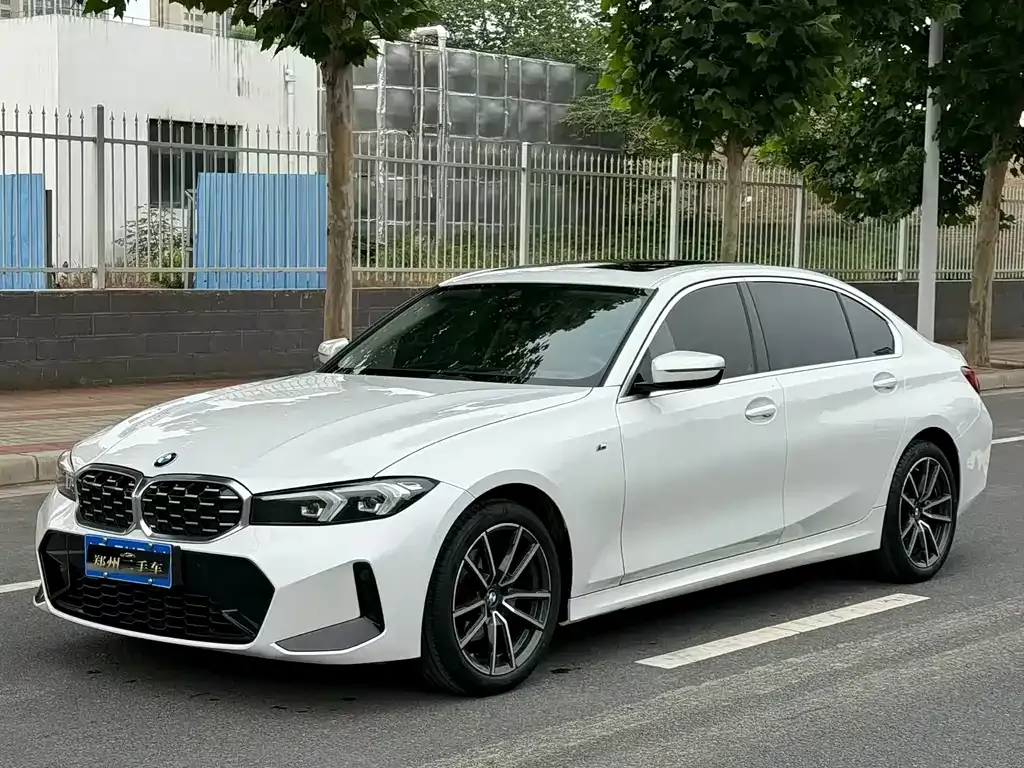 BMW 3 Series — фото 1