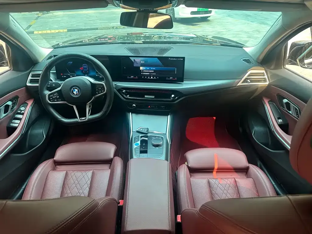 BMW i3 — фото 5