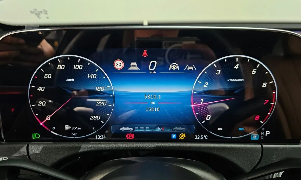 Mercedes-Benz E-Class 2024 из KR, фото 6
