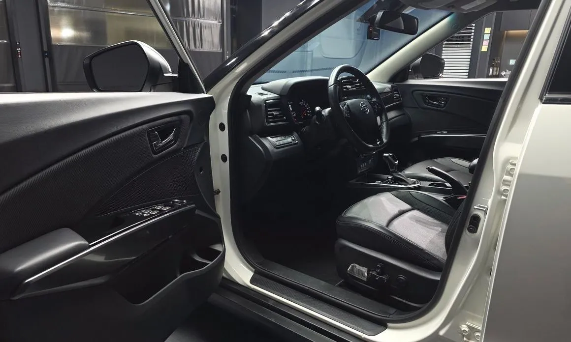 KG Mobility (Ssangyong) TIBOLI 2022 из KR, фото 8