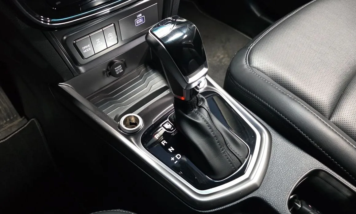 KG Mobility (Ssangyong) TIBOLI 2022 из KR, фото 7