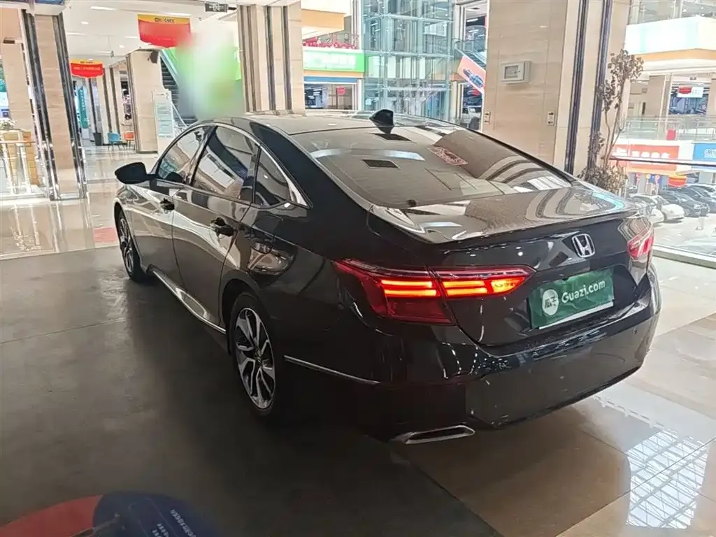 Honda Inspire — фото 10
