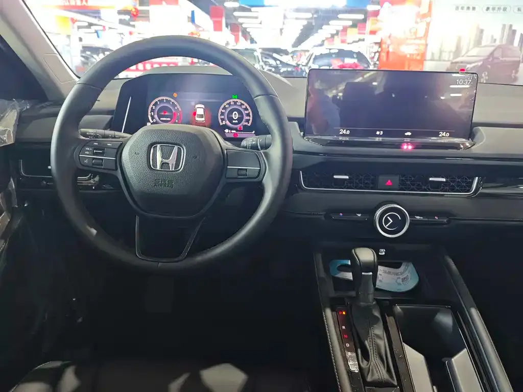 Honda Inspire — фото 6