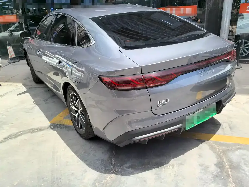 BYD Qin L — фото 9
