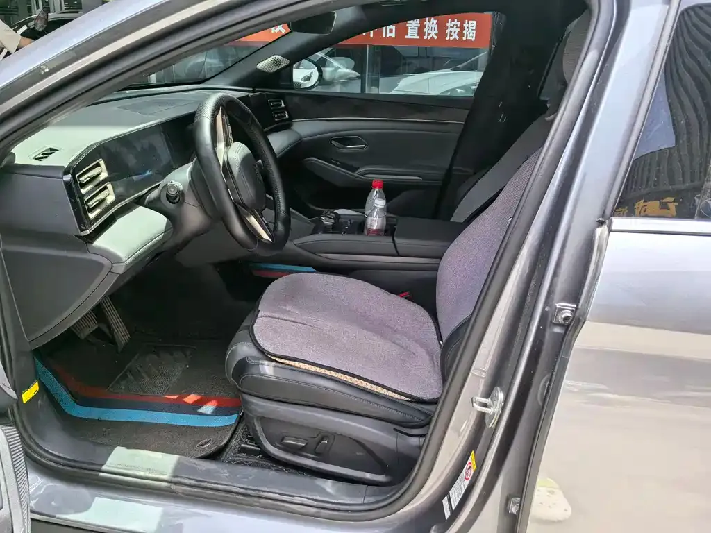 BYD Qin L — фото 4